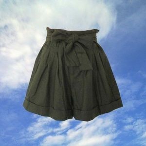 sparkle & fade green wool shorts size 0 xxs 2xs xs